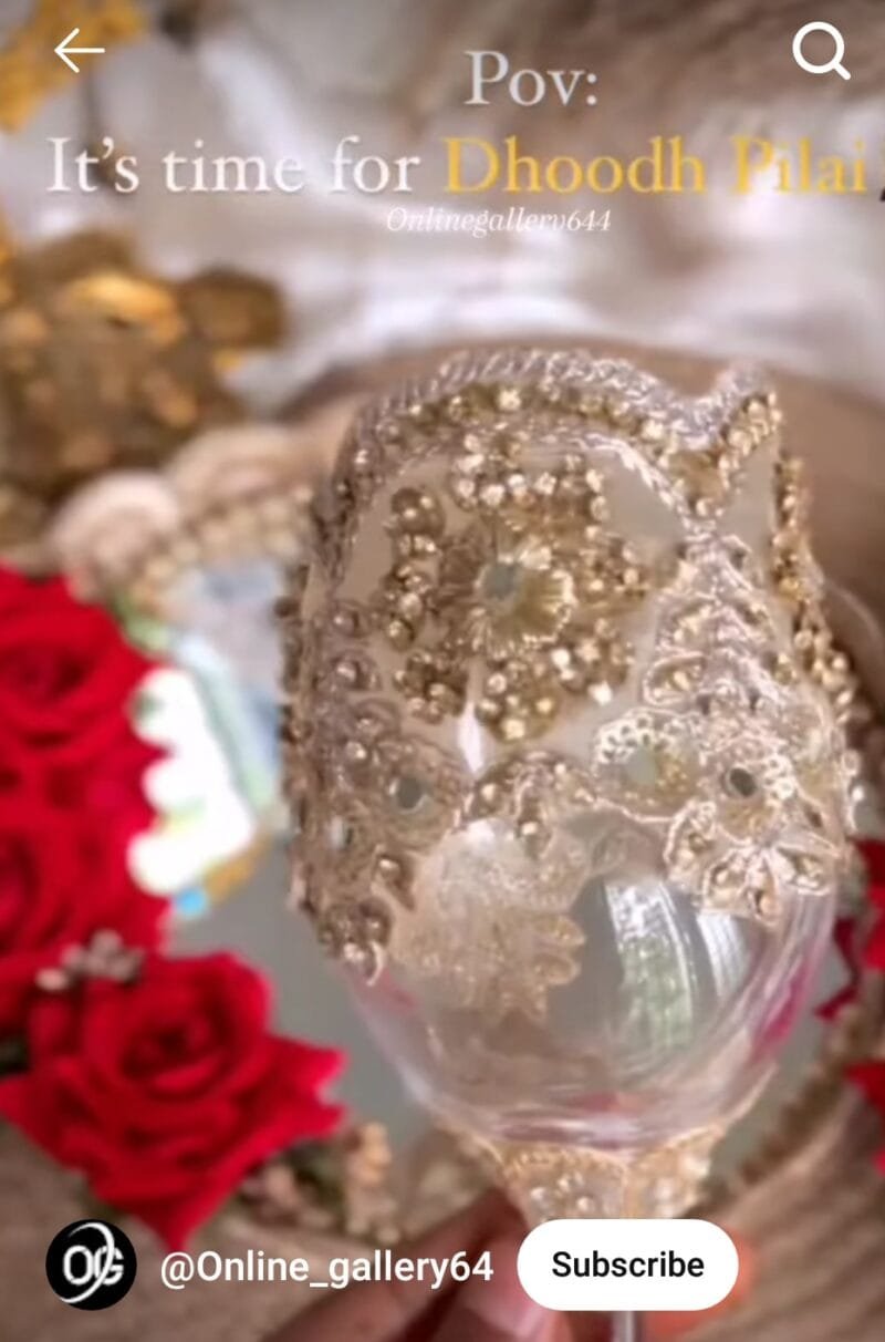 Beautiful new wedding dhod pili Glass decoration ideas
