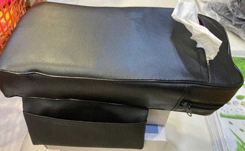 Car Armrest Box Height Pad Universal Central Elbow Rest Support Leather Auto Armrest Cover With Tissue Holder Armrest Cover - Image 4