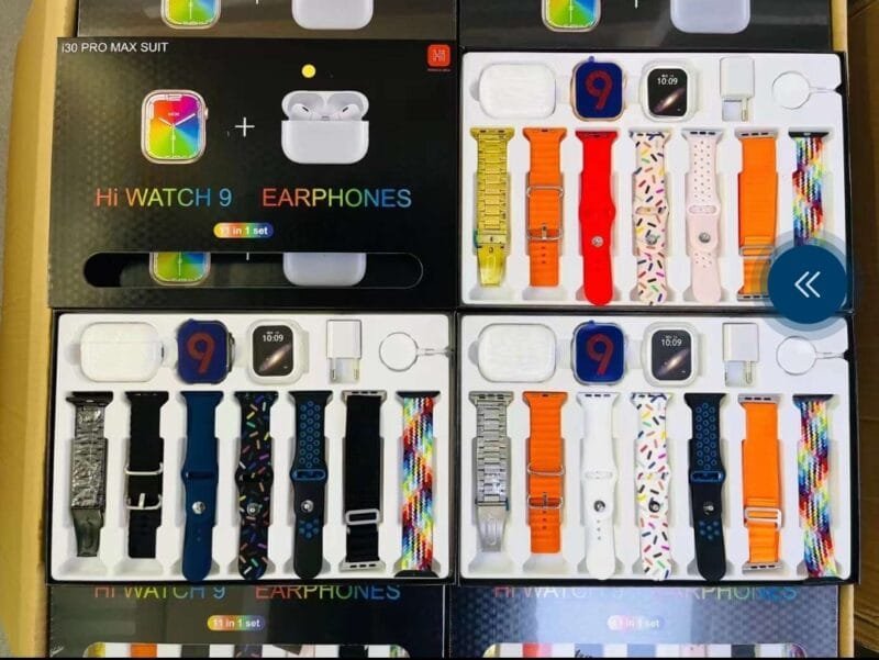 I30 pro max SUIT Smart watch with Earbuds Series 9 Smart watch 11 in 1 (random color) - Image 2