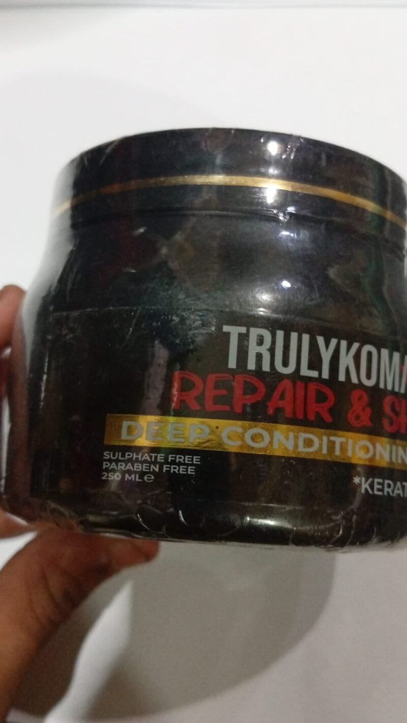 (NW00025) TrulyKomal | Nourishing & Restoring Hair Mask | 250ml - Image 5