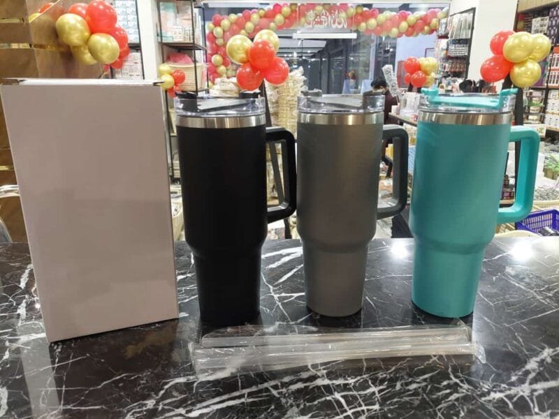 Stainless Steel Tumbler Water Bottle Travel Tumbler Vacuum Insulated Mug (1200ML) (Random Color) - Image 4