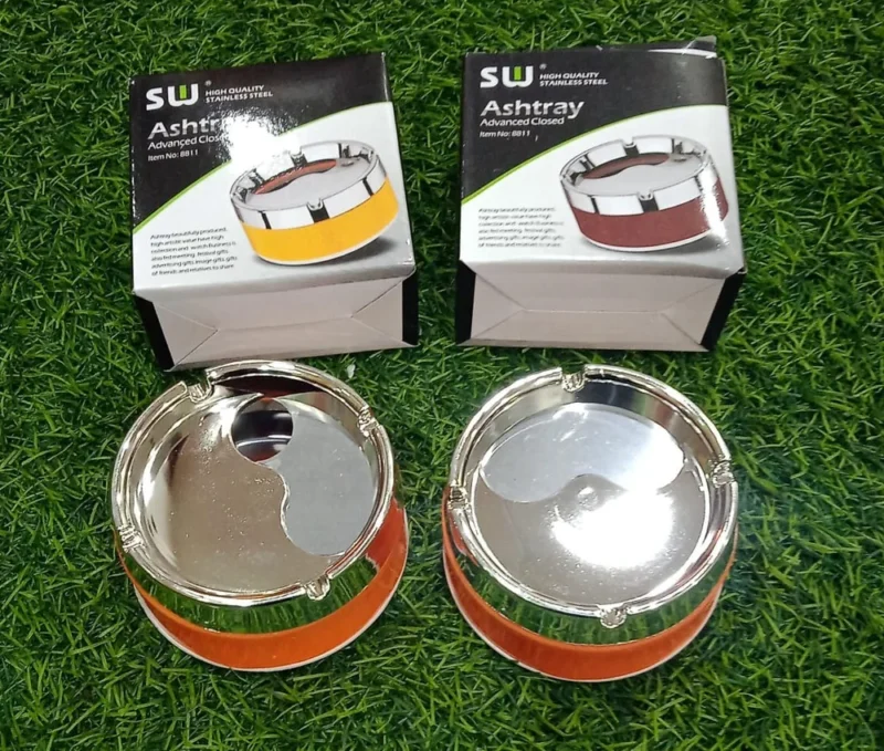 Cigarette Ashtray Stainless Steel Detachable Lid Cigarette Ashtray Sleek Desktop Smoking Ash Tray for Smokers Modern Design for Home or Office Use (random color) - Image 4