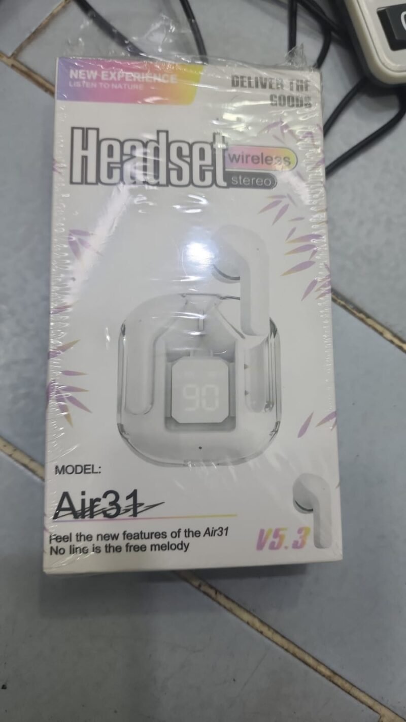 Air31 Earbuds Wireless Crystal Transparent body - with silicone pouch ( random color ) - Image 4